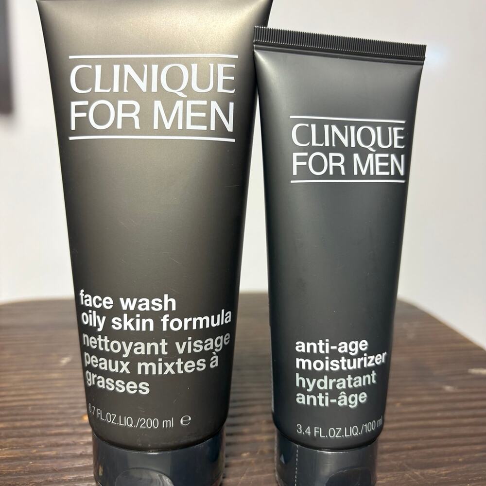 Clinique For Men Face Wash and anti-age Moisturizer Set - Picture 2 of 4